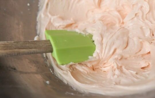 How Long Does Buttercream Frosting Last? Does Buttercream Frosting Go Bad?