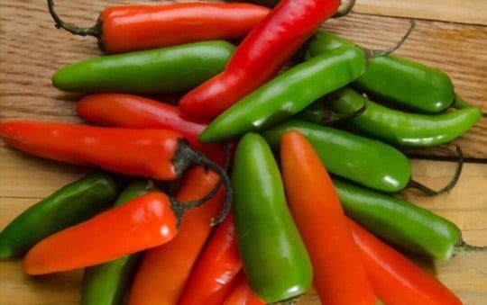 The 5 Best Substitutes for Serrano Peppers